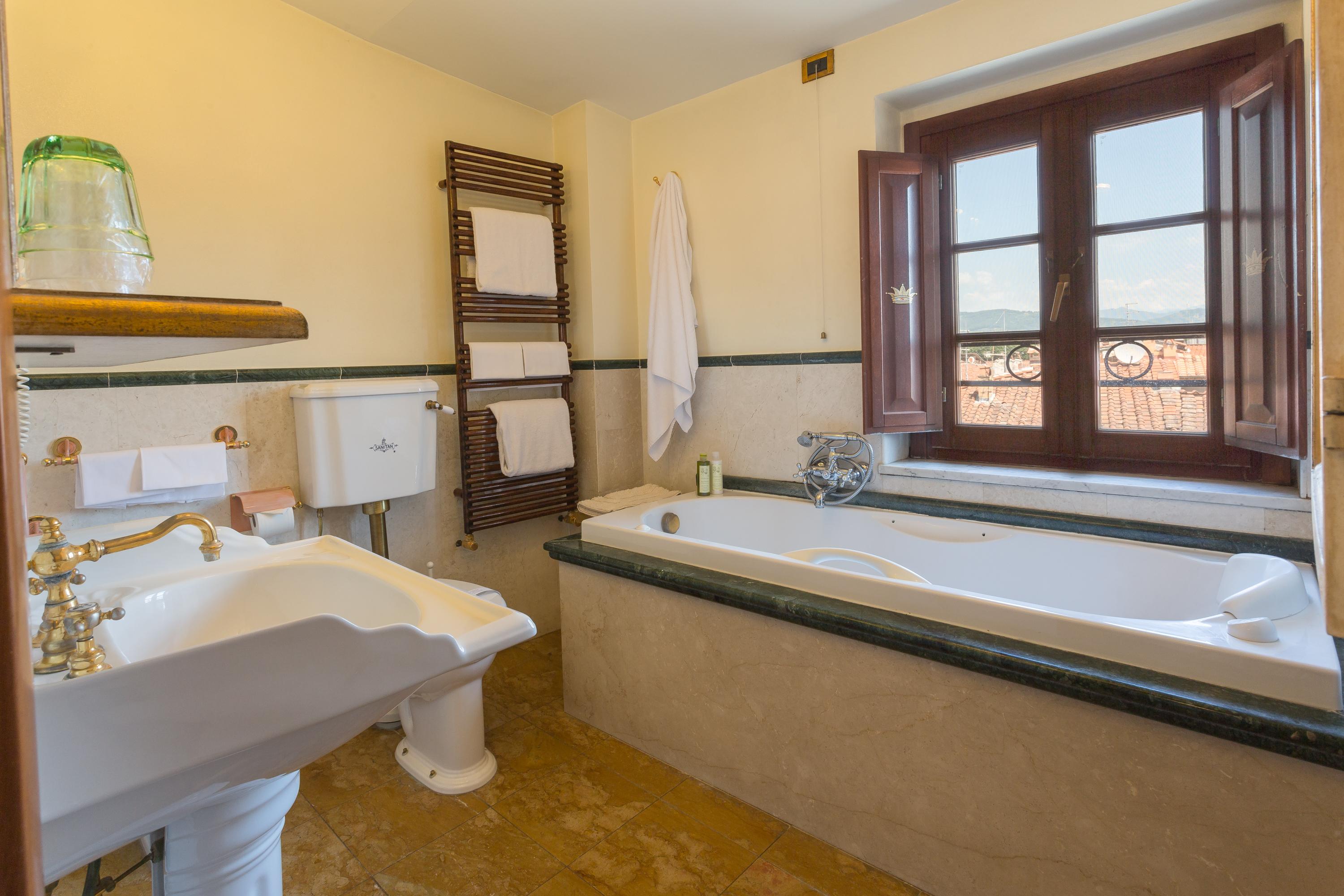 Palazzo Alexander 4* Lucca