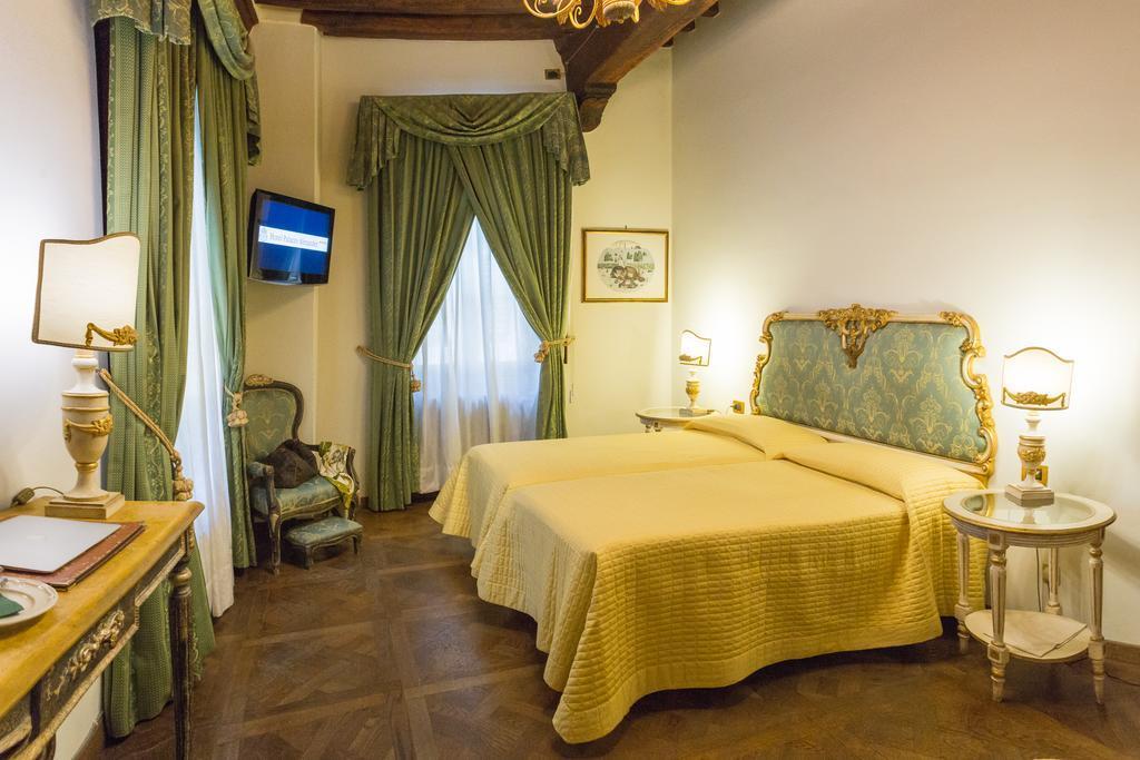 Hotel Palazzo Alexander Lucca