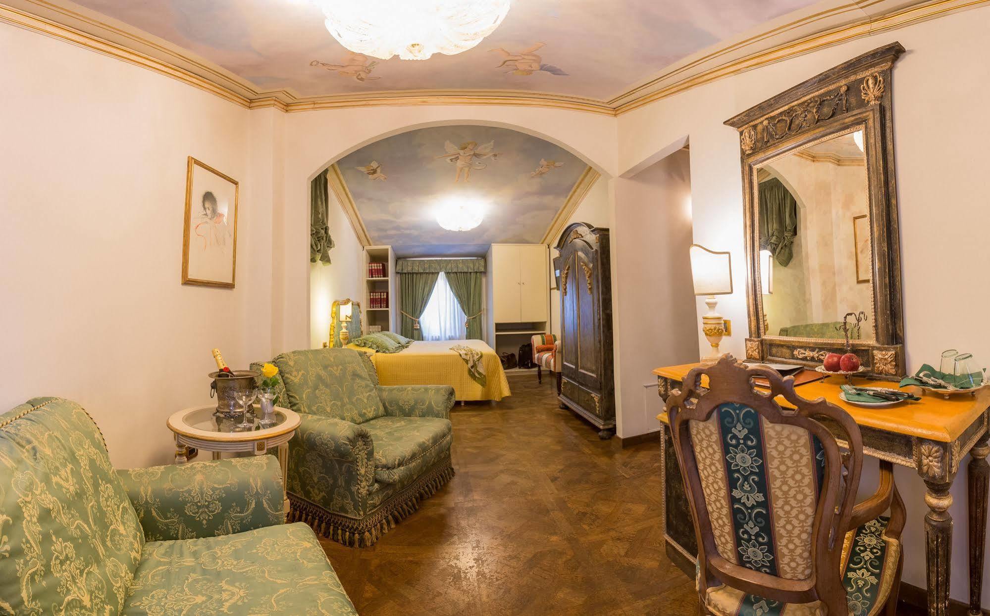 Palazzo Alexander 4*